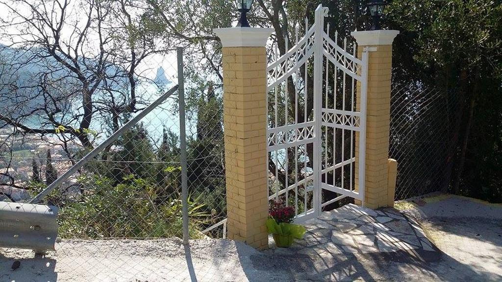 Stella'S Apartments Agios Gordios  Exterior foto